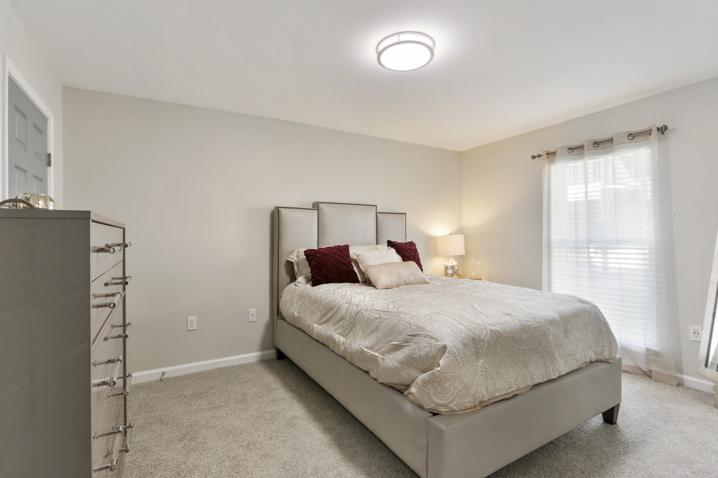 The Mayfair Apartment Homes Image 23