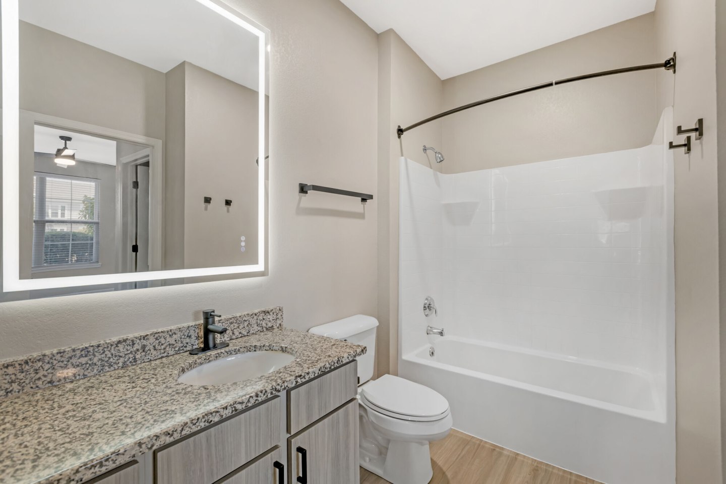 Enclave At 127th Image 49