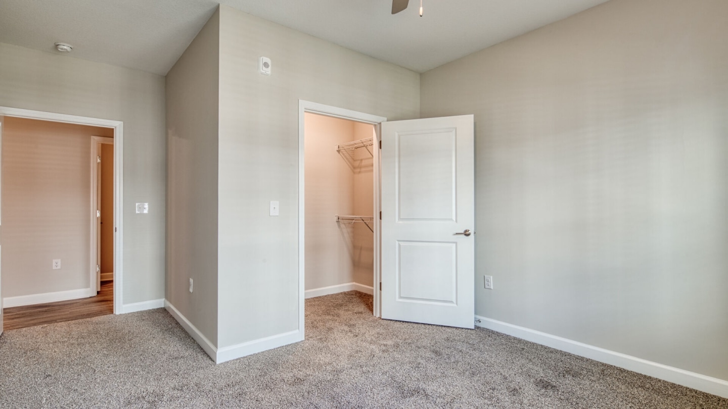 Austin Woods Apartment Homes Image 6