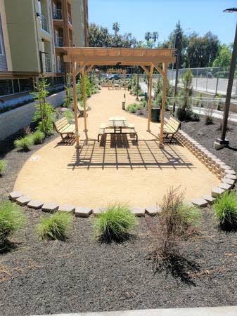 Latitude 37 Image 9