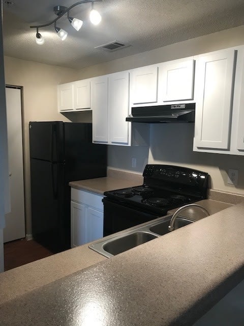 Forest Pointe Apartment Homes Image 14