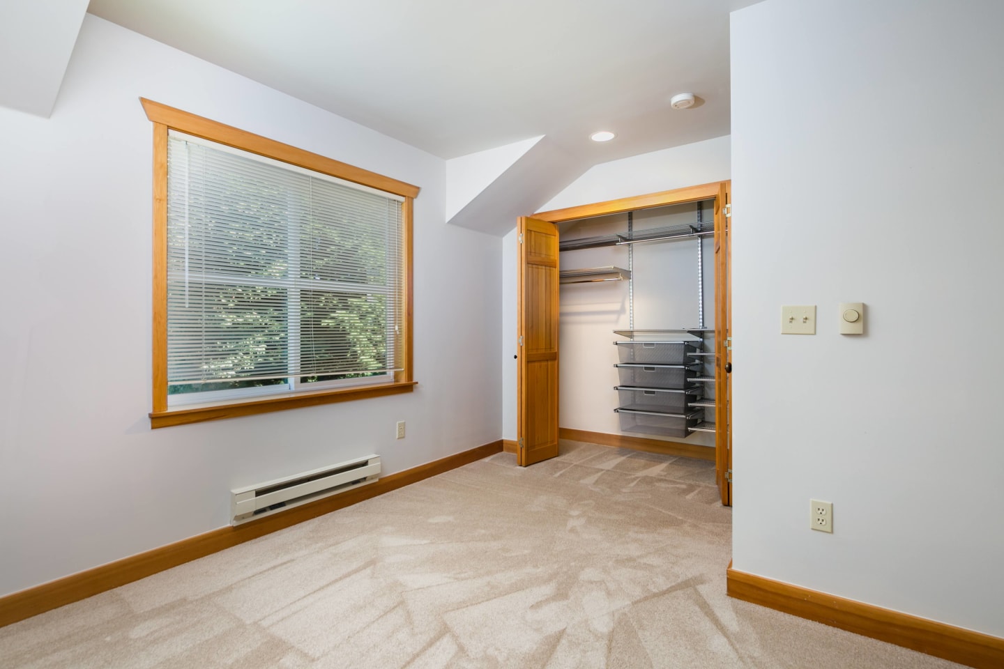 Pacific Pointe Apartments Image 31