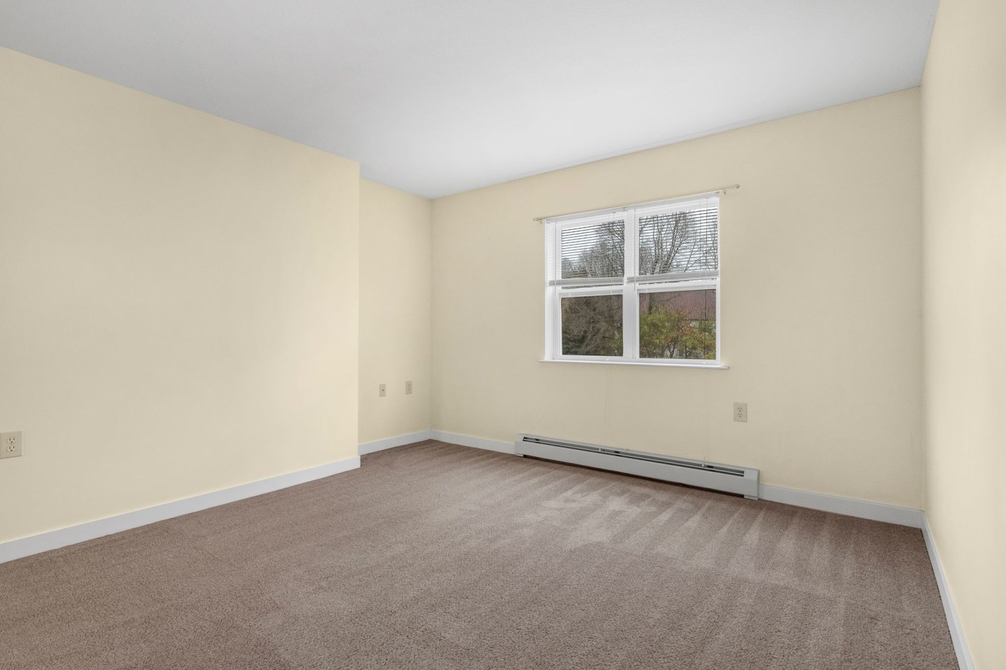 Williamstown Gardens - Senior Housing Image 8