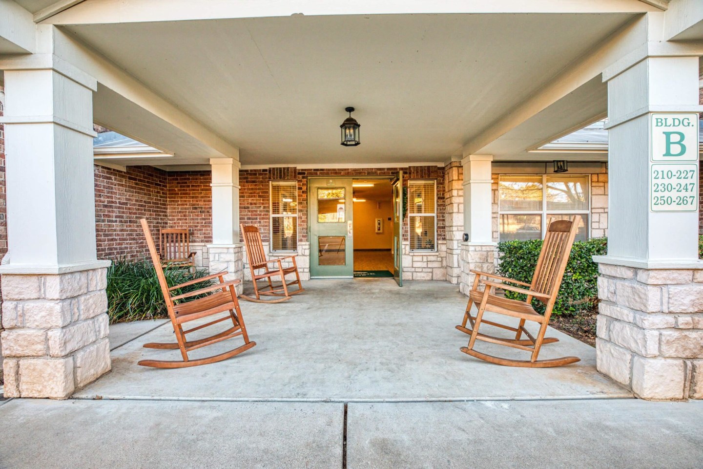 Mariposa at Cedar Park Active Adult 55+ Apartment Homes Image 7
