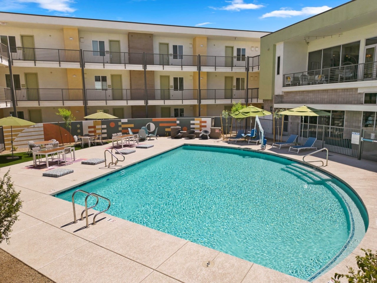 Cabana Bullard Image 1