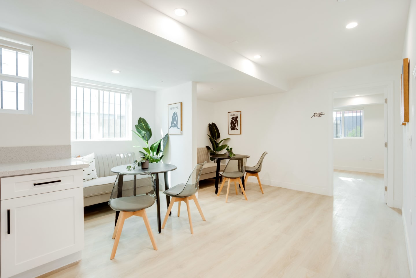 1224 W 37th Place - Co-Living Image 12