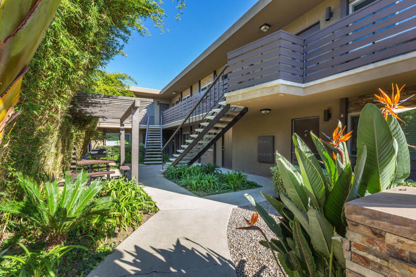 Elan Beachlofts Image 5