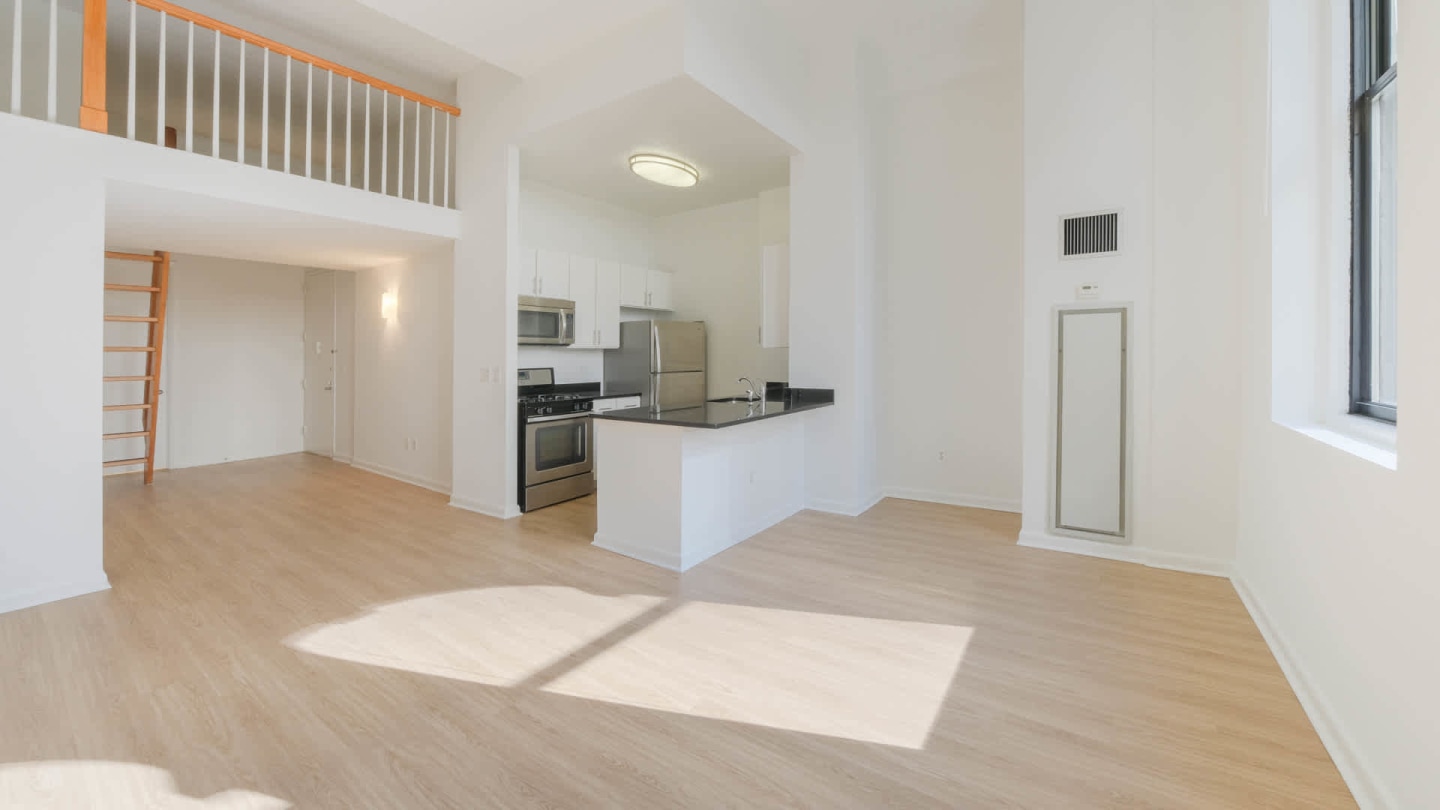 71 Broadway Image 46