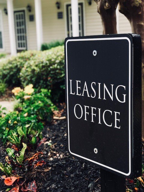 Forest Pointe Apartment Homes Image 1