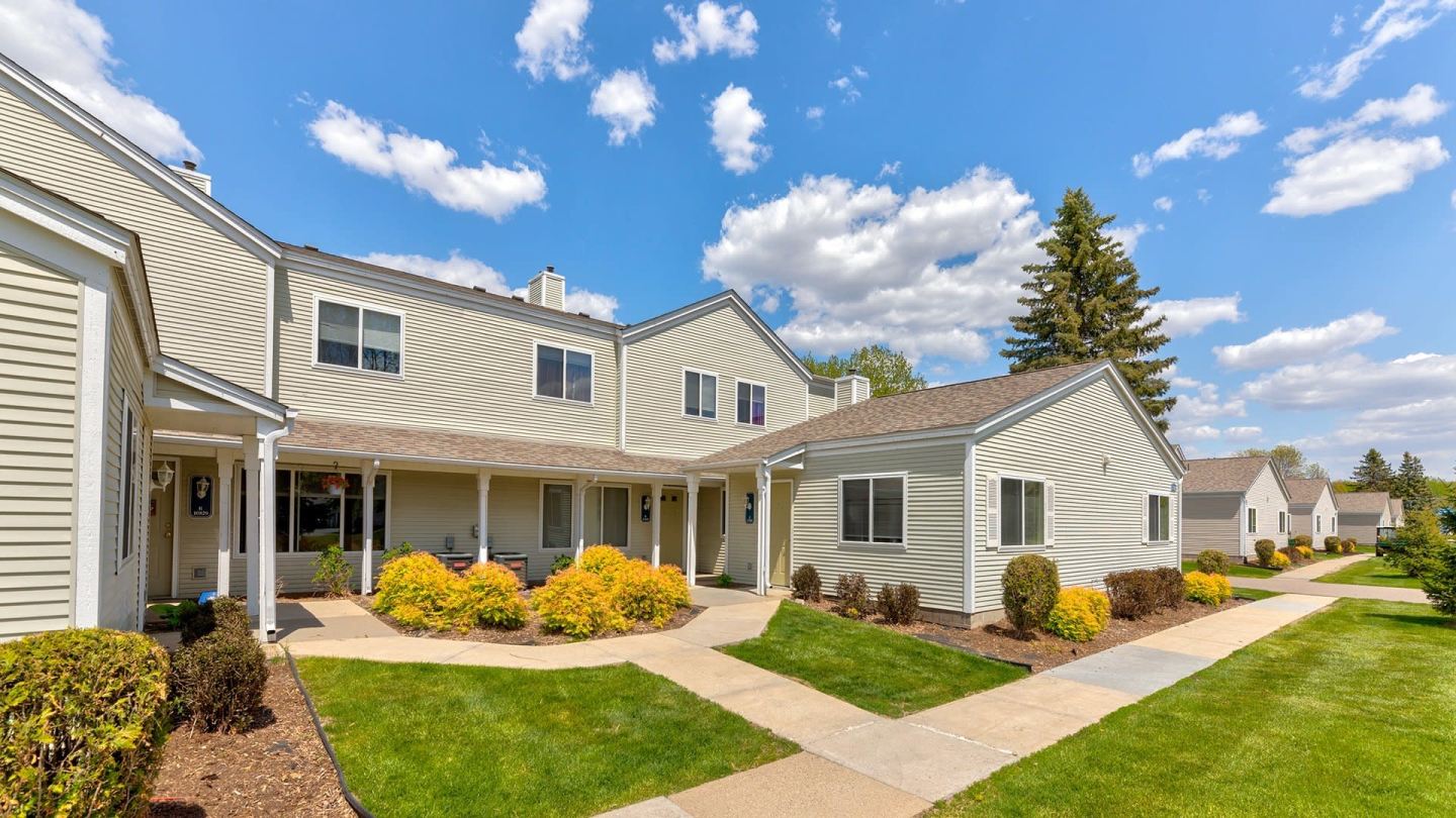 Southfork Townhomes Image 1