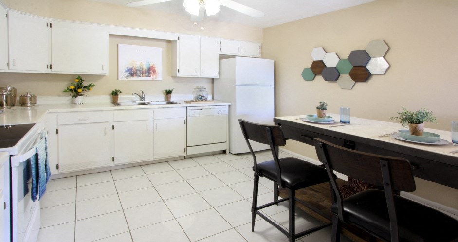Alpine Village Apartments Image 13