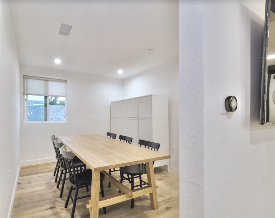 1455 W 36th Street - Co-Living Image 21