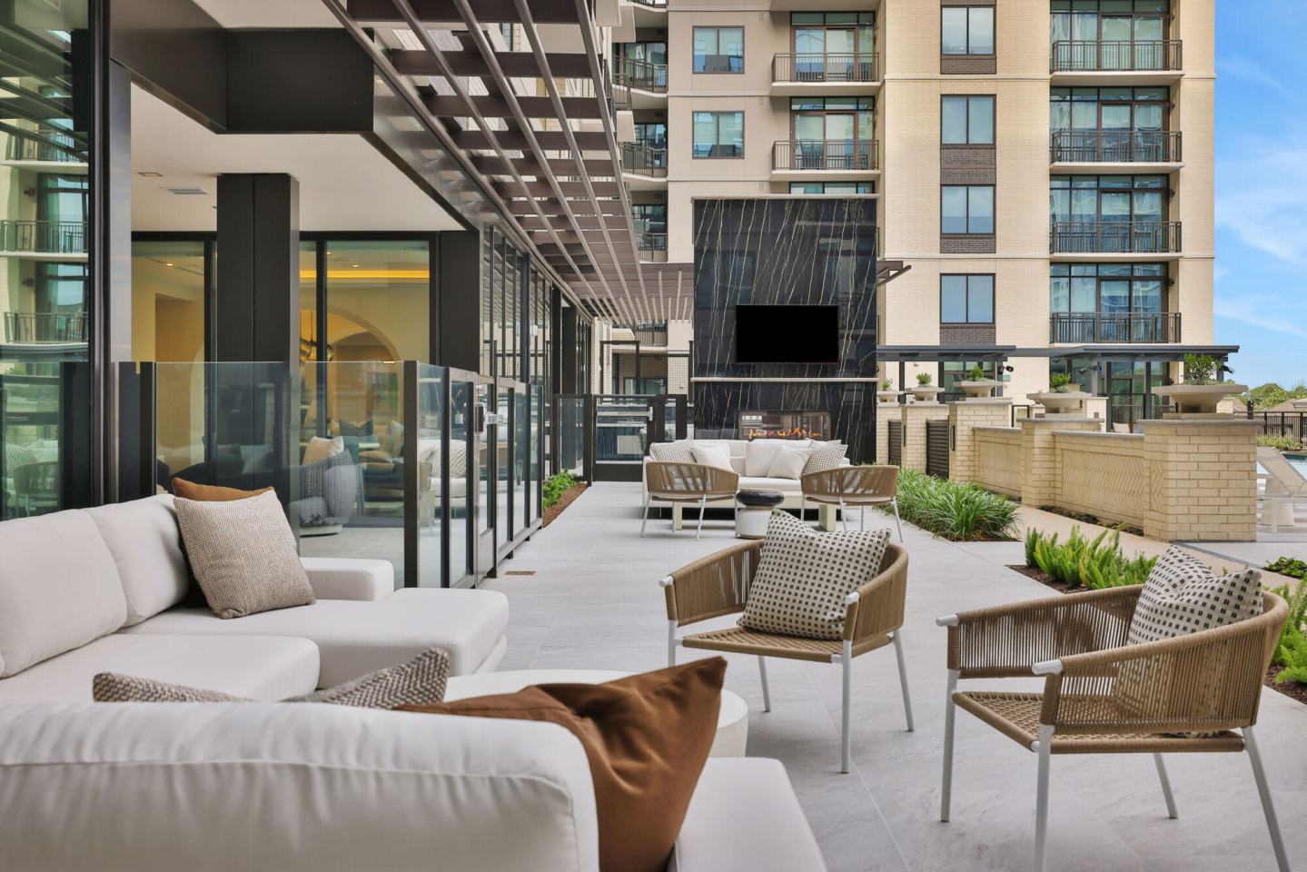 Rone Residence Image 15