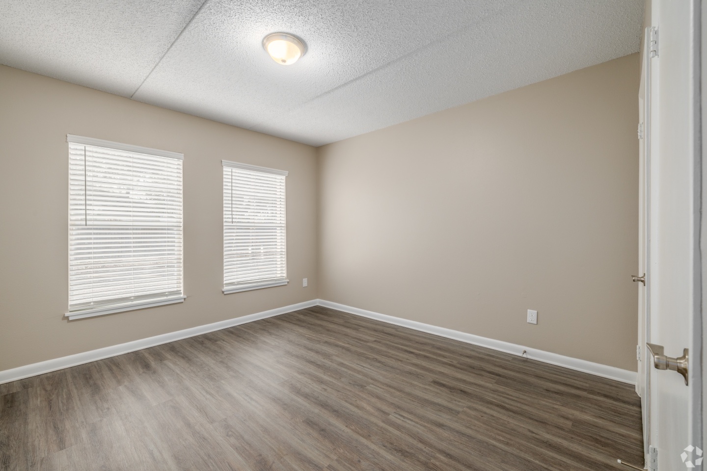 Park Place Apartments Image 7
