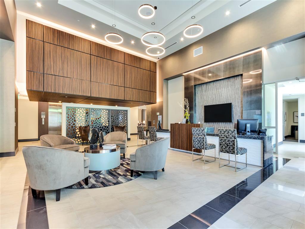 Preston Hollow Village Image 10