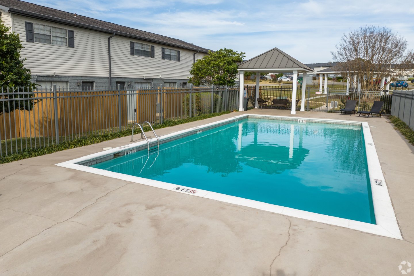 Blakely Image 40