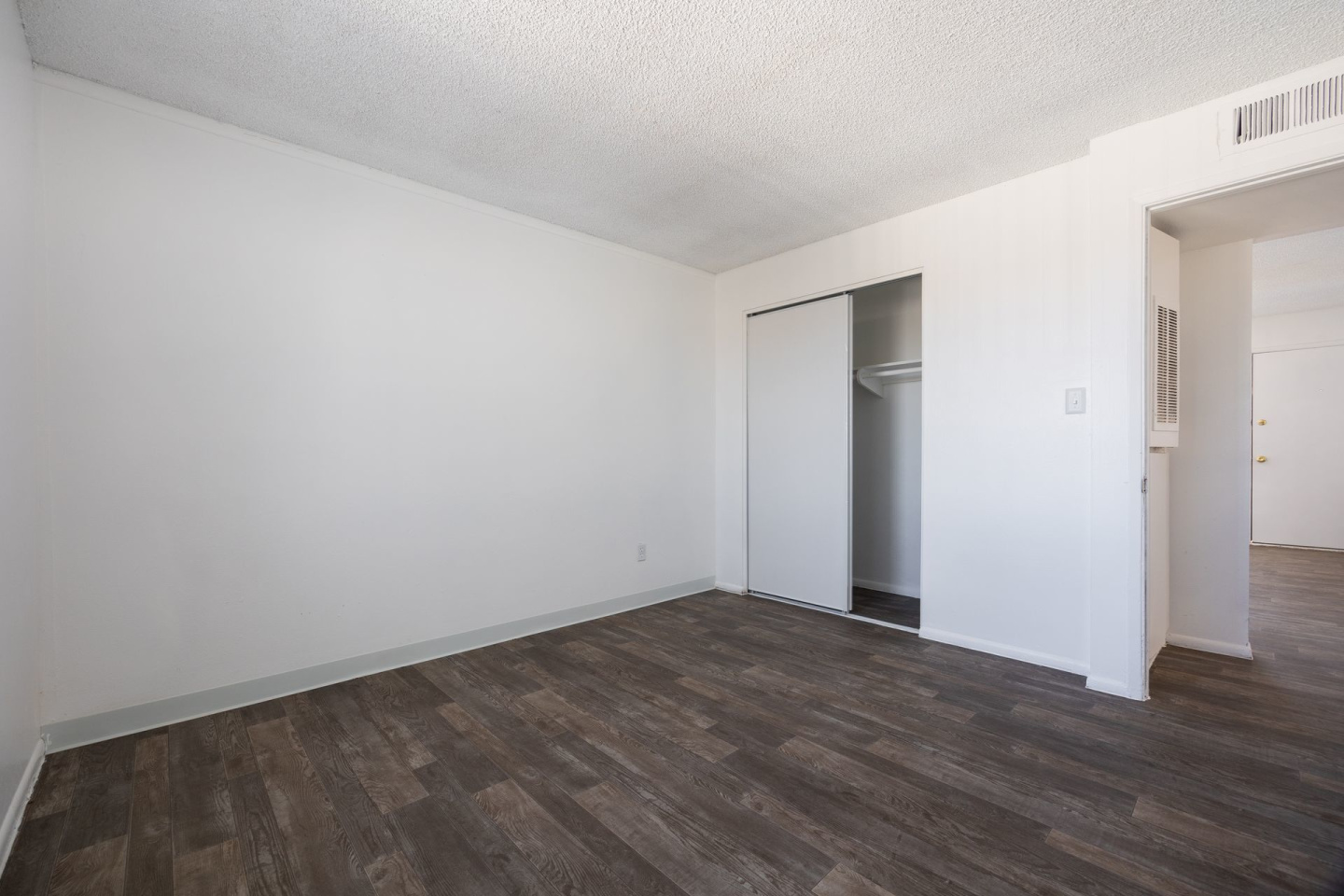 Park West Apartments Image 12