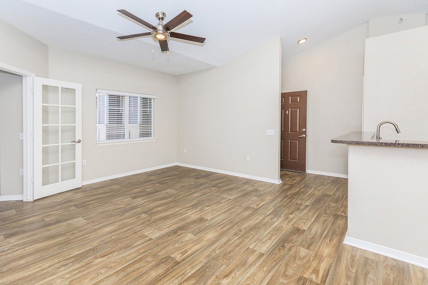 Creekside At Palmer Park Apartments Image 3