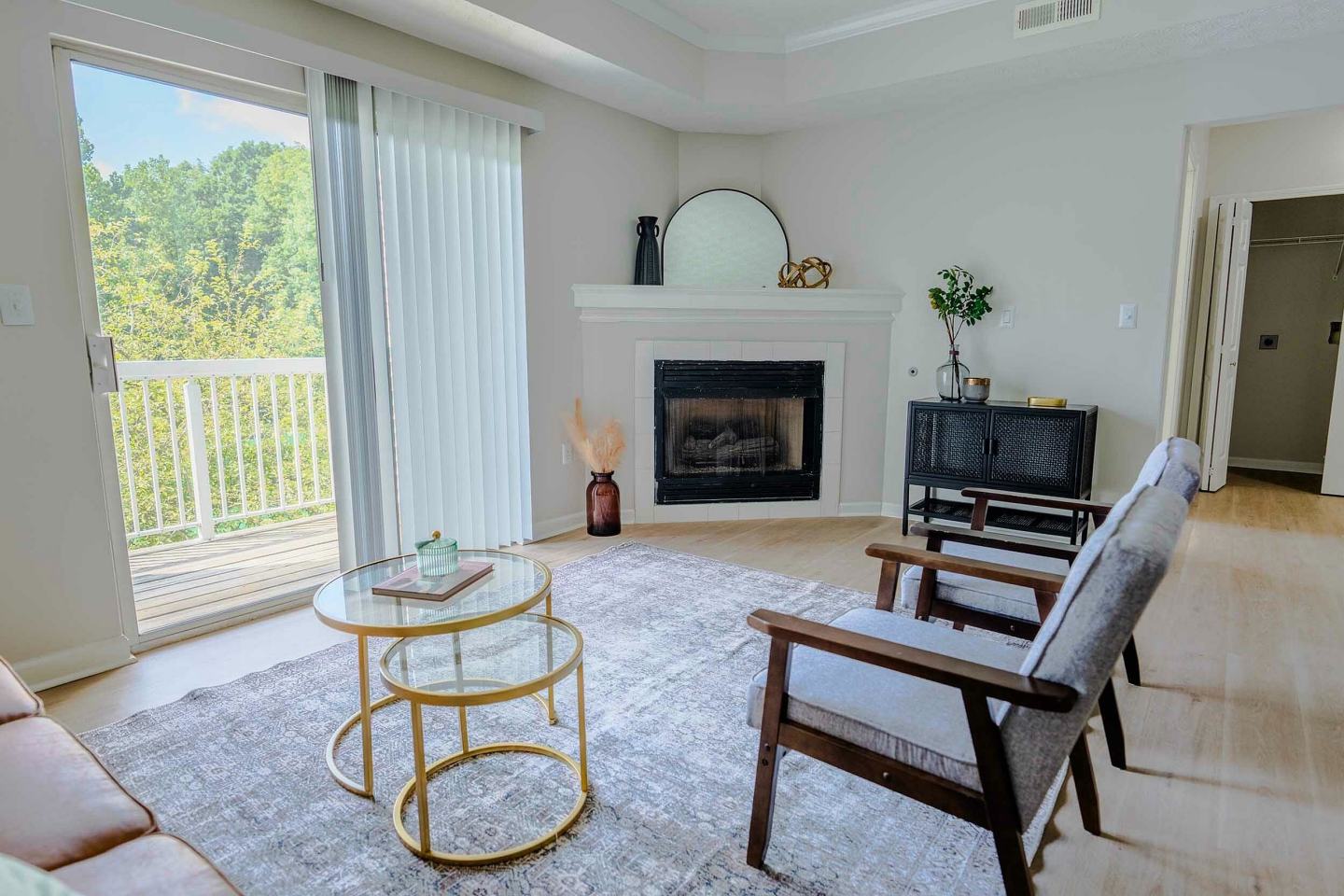 Blendon Woods Luxury Apartments Image 12