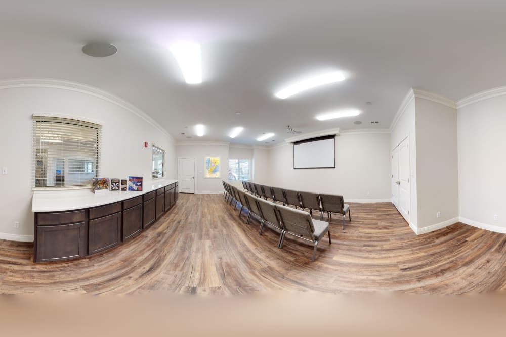 Retreat at Leisure Living Image 11