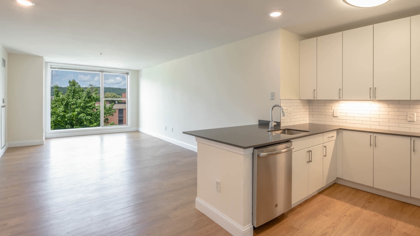 Longview Place Image 21