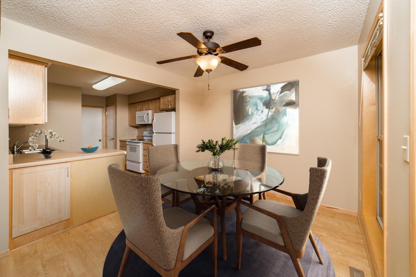 Parkwood Heights Image 4