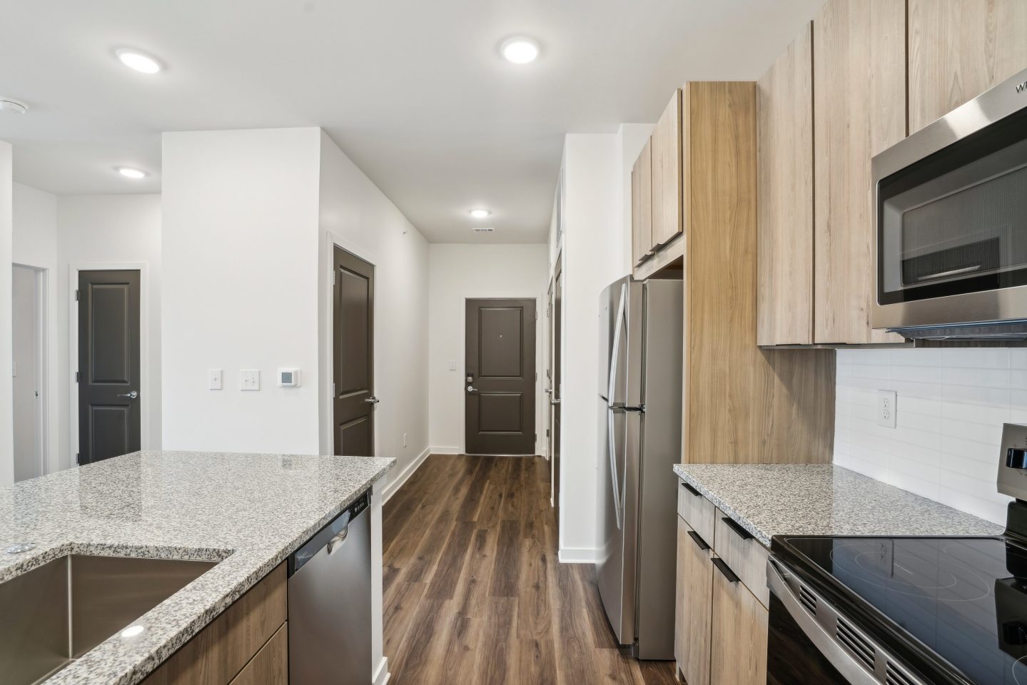 The Pullman Luxury Apartment Homes Image 29