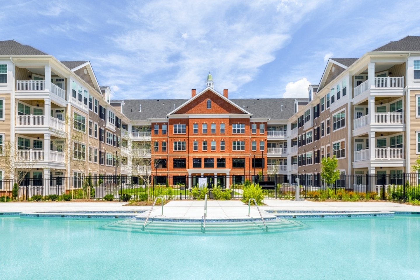 Creekstone Village Apartments Image 12