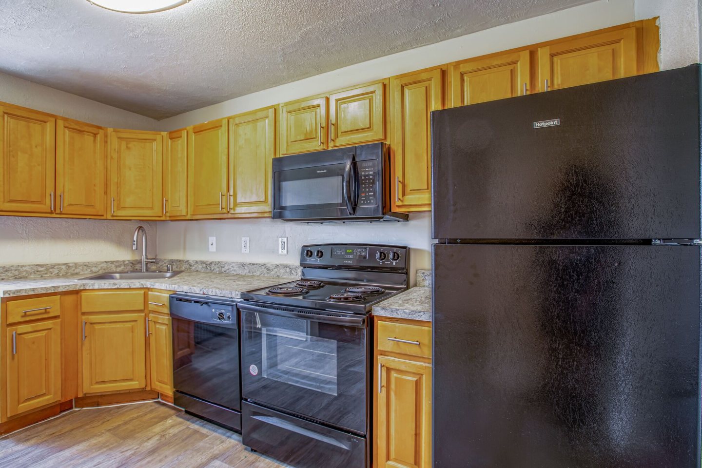 Oak Grove Image 19