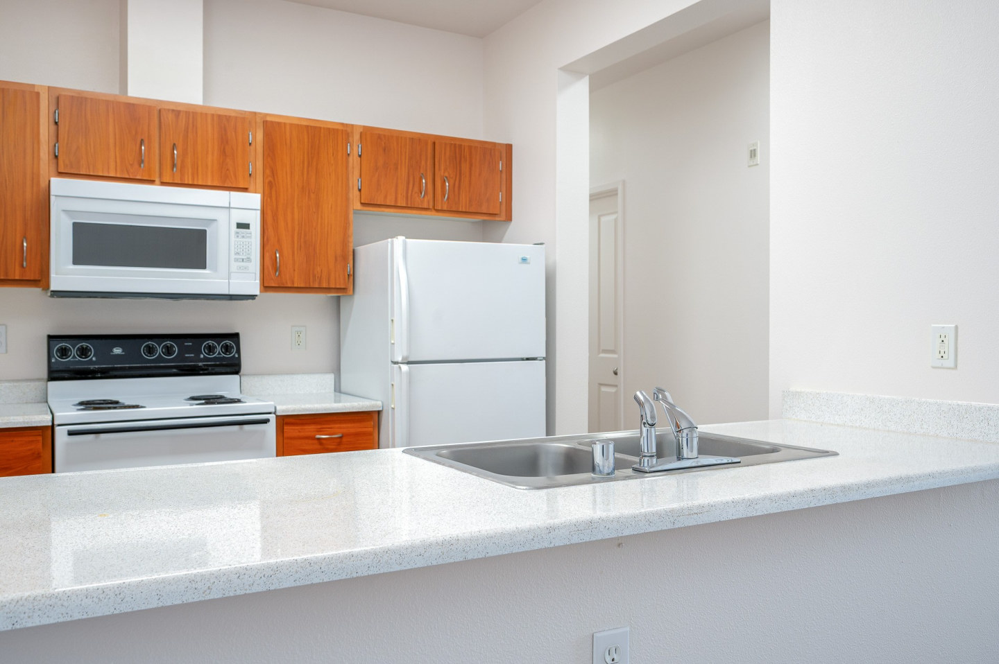 Center Pointe Apartments Image 16