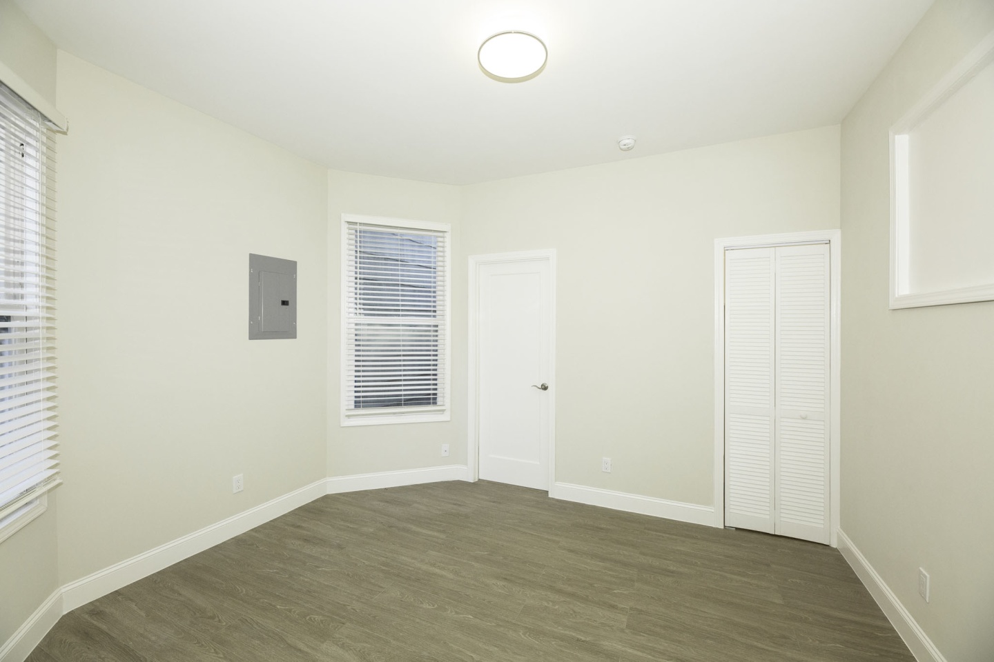 1201 Pine Street Image 1
