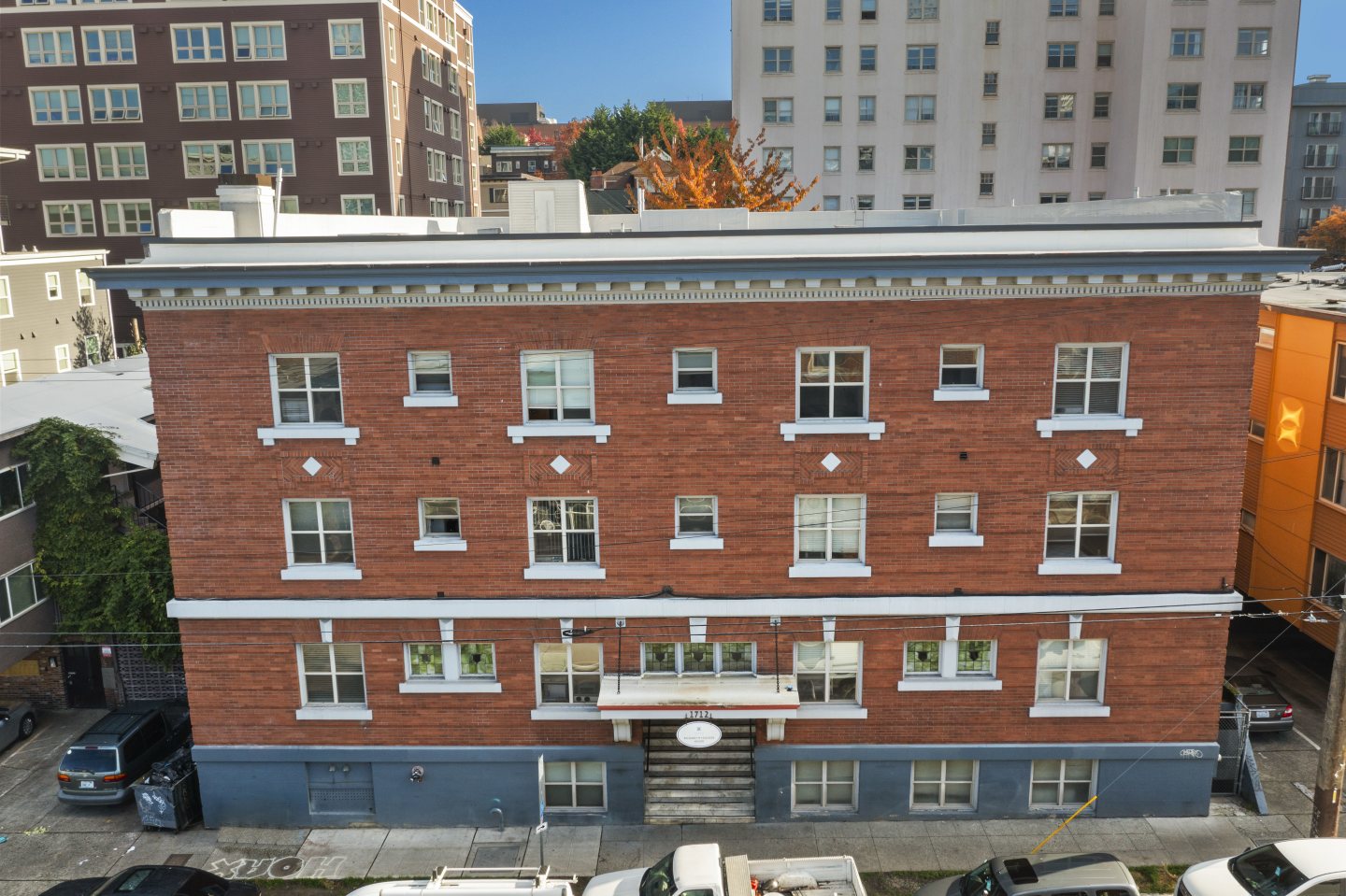 Hudson House Image 8