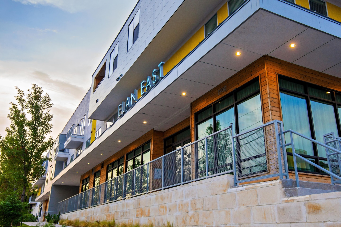 Elan East Image 33
