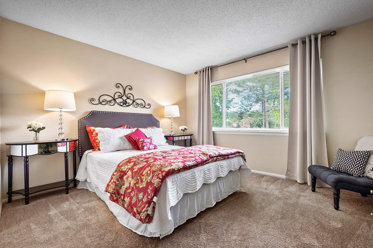 Woodlake Park Apartments Image 19