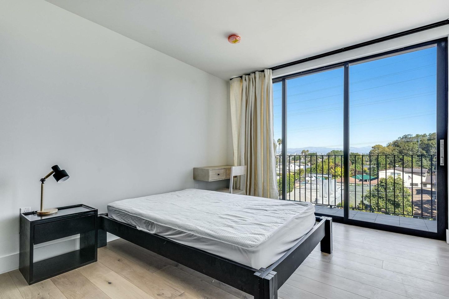 Centinela by Category Image 5