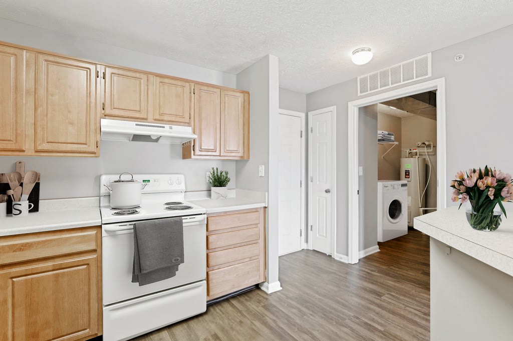 Maple Brook Apartments Image 15