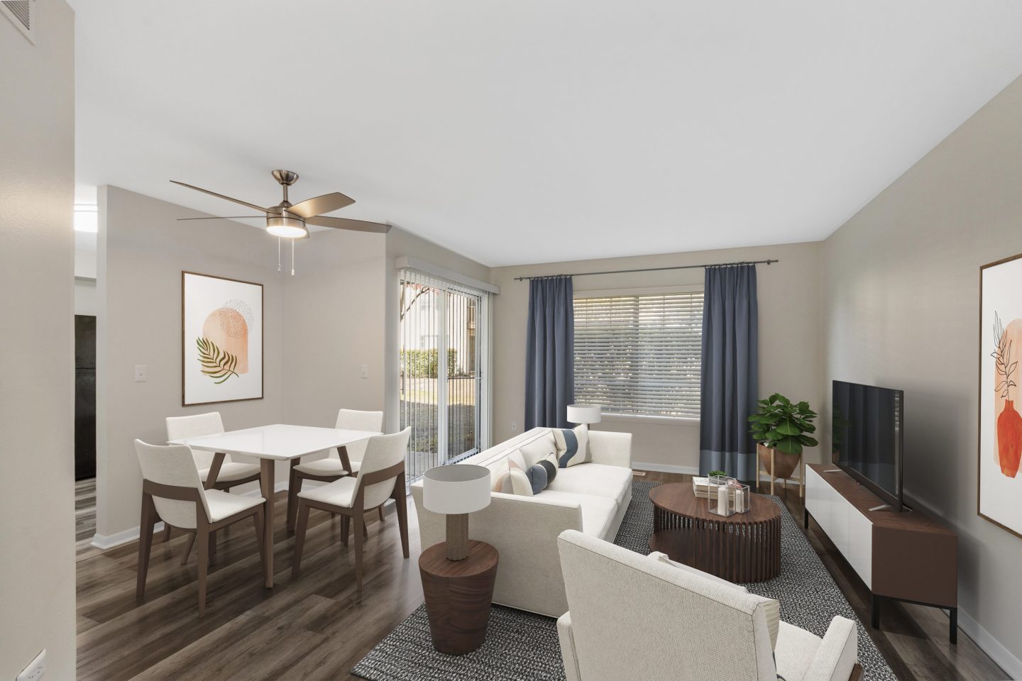 ExecuStay Avalon at Poplar Creek Image 2