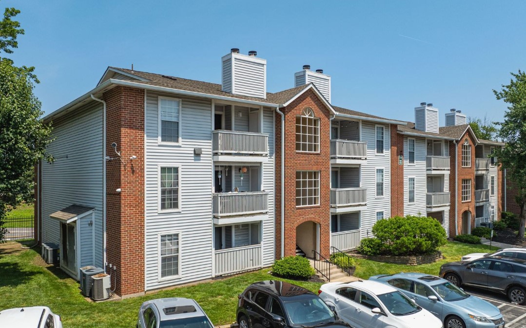 Lincoln Green Apartments Image 11