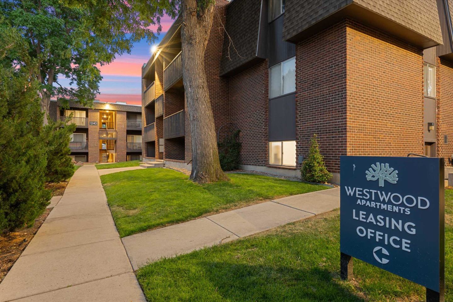 Westwood Apartments Image 44
