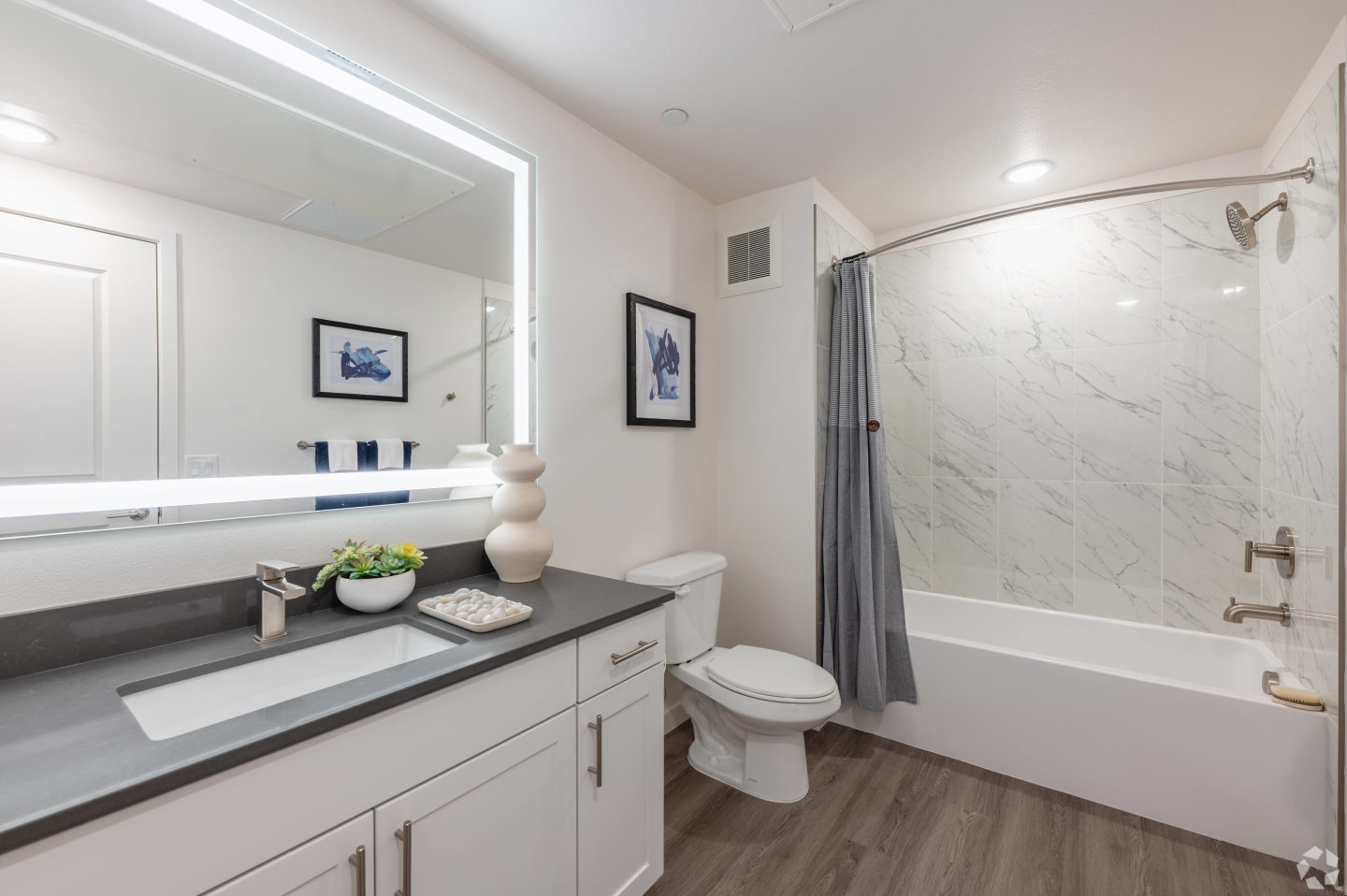 Fora Apartments Image 25