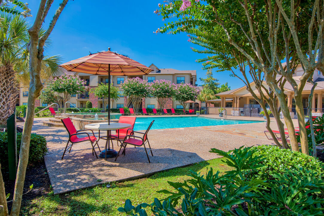 Lakeshore Villas Image 7