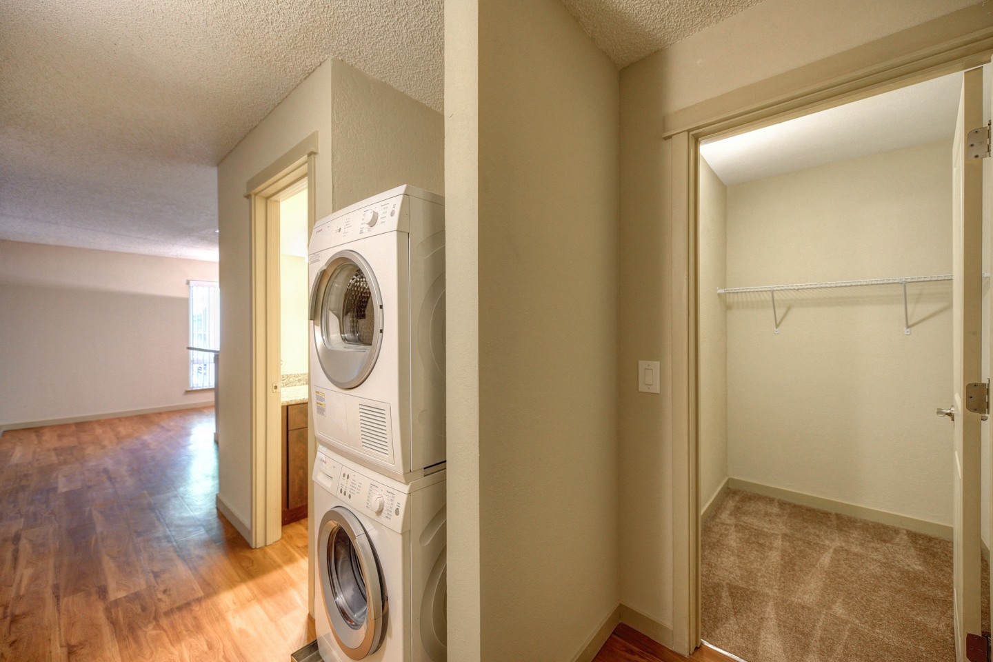 The Retreat Apartments Image 18
