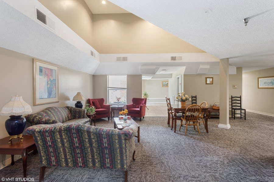 Lexington Commons - Senior Housing Image 37