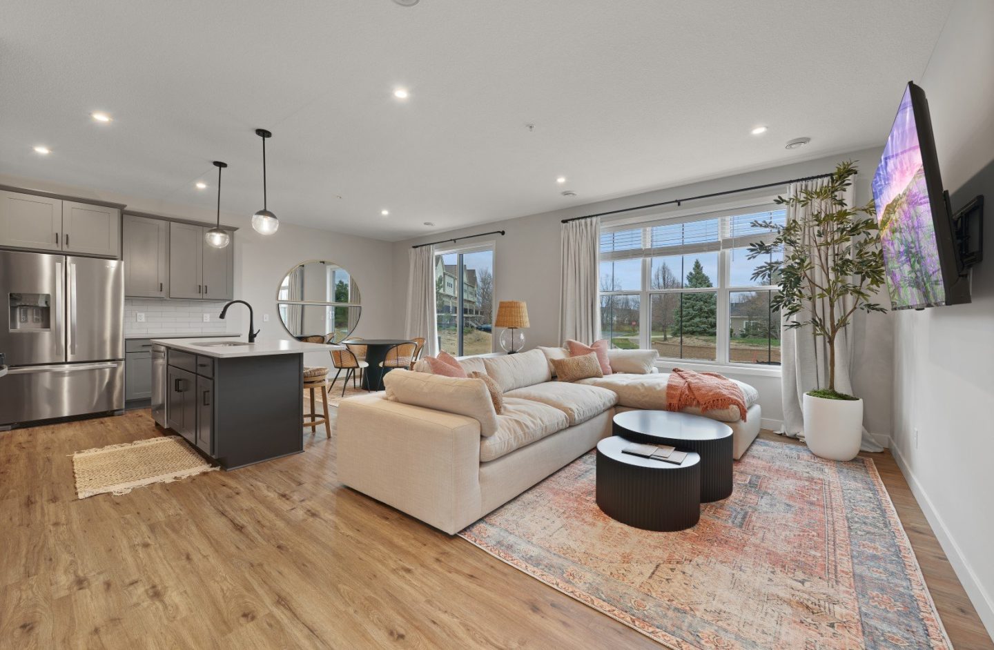 Foxtail Hollow Townhomes Image 38
