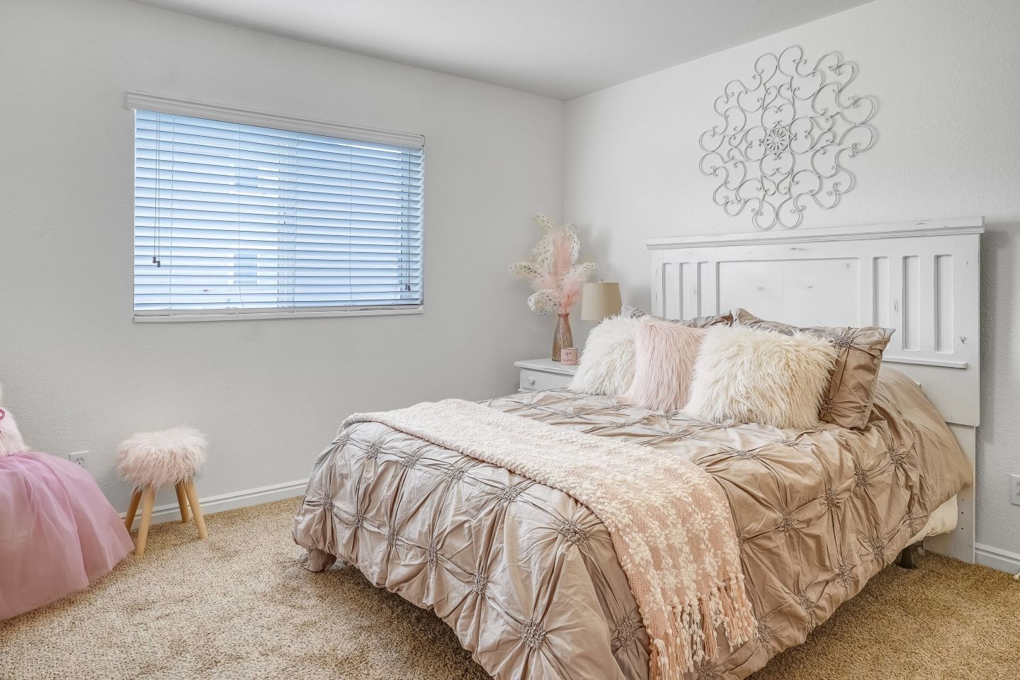 Oak Meadows Image 9