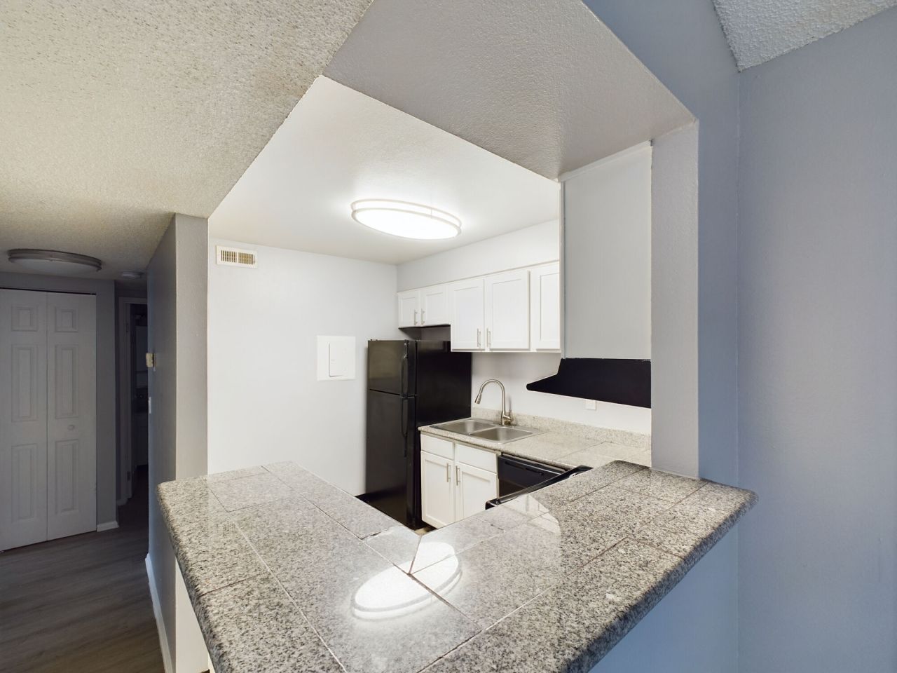Parkside Apartments Image 2