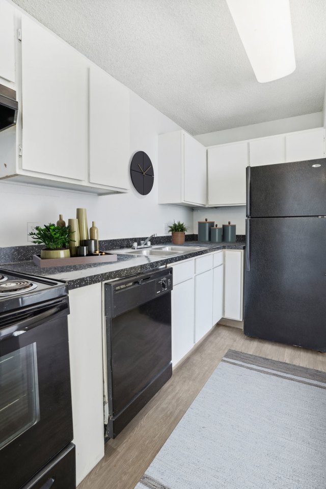Layton Meadows Image 12