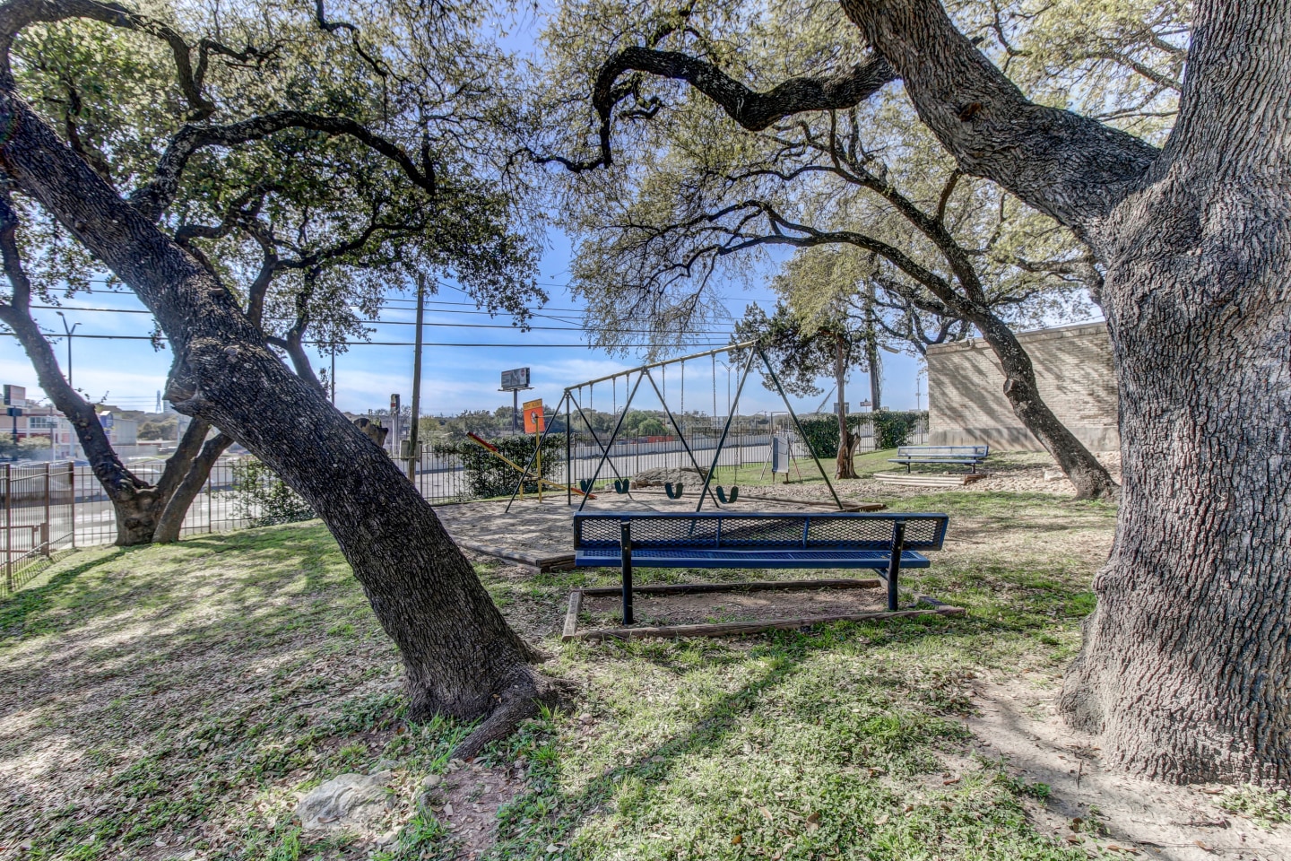 Oak Terrace Image 15