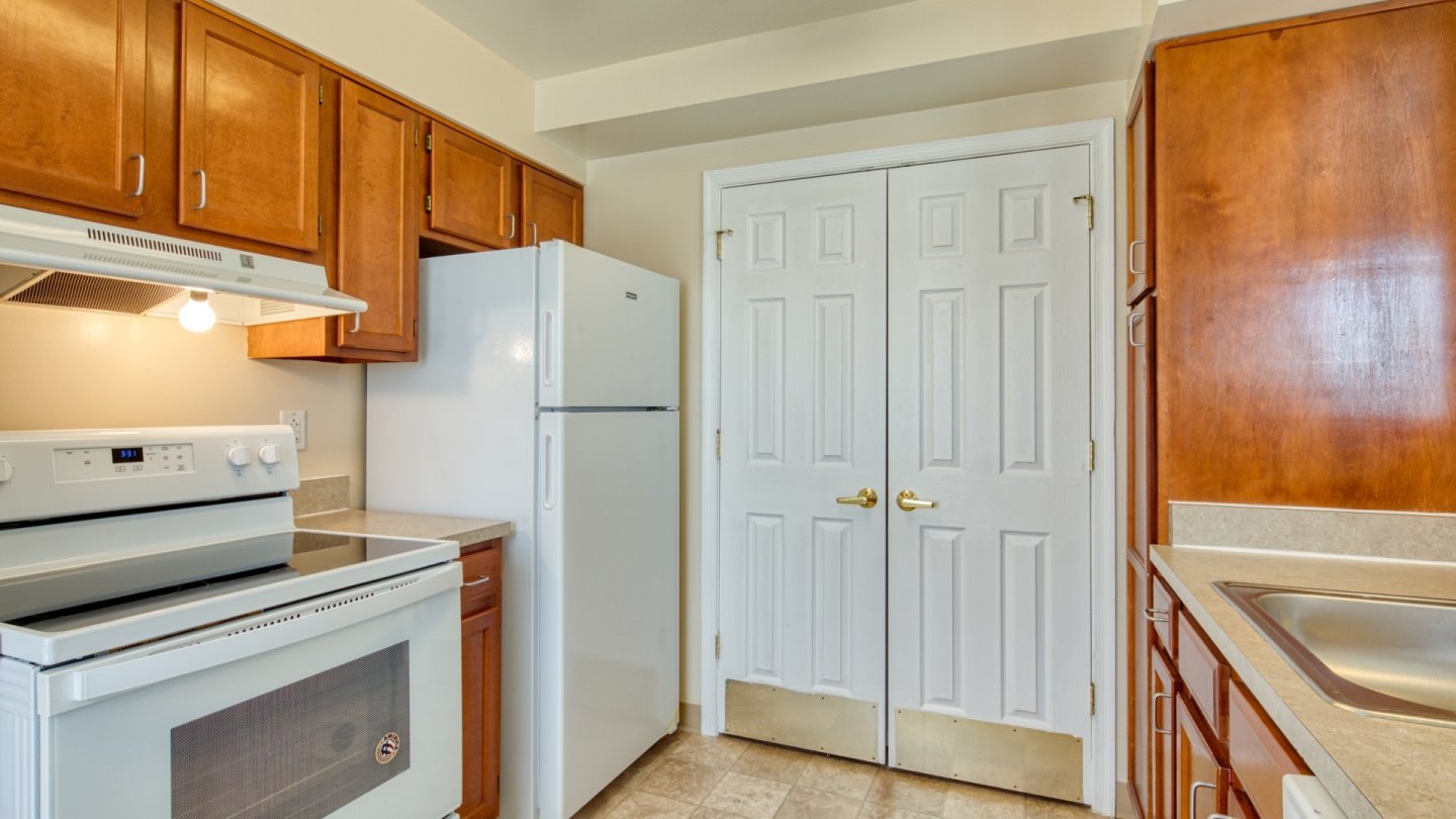 North Market/South Carroll Apartments Image 19