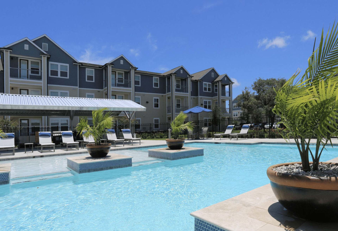 The Cove Apartments Image 1